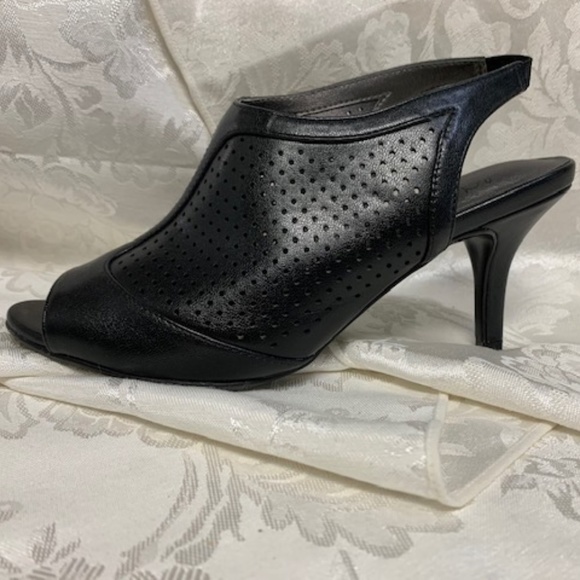 Life Stride Black Peep Toe Sling Back Heel Size 6 - Picture 1 of 8
